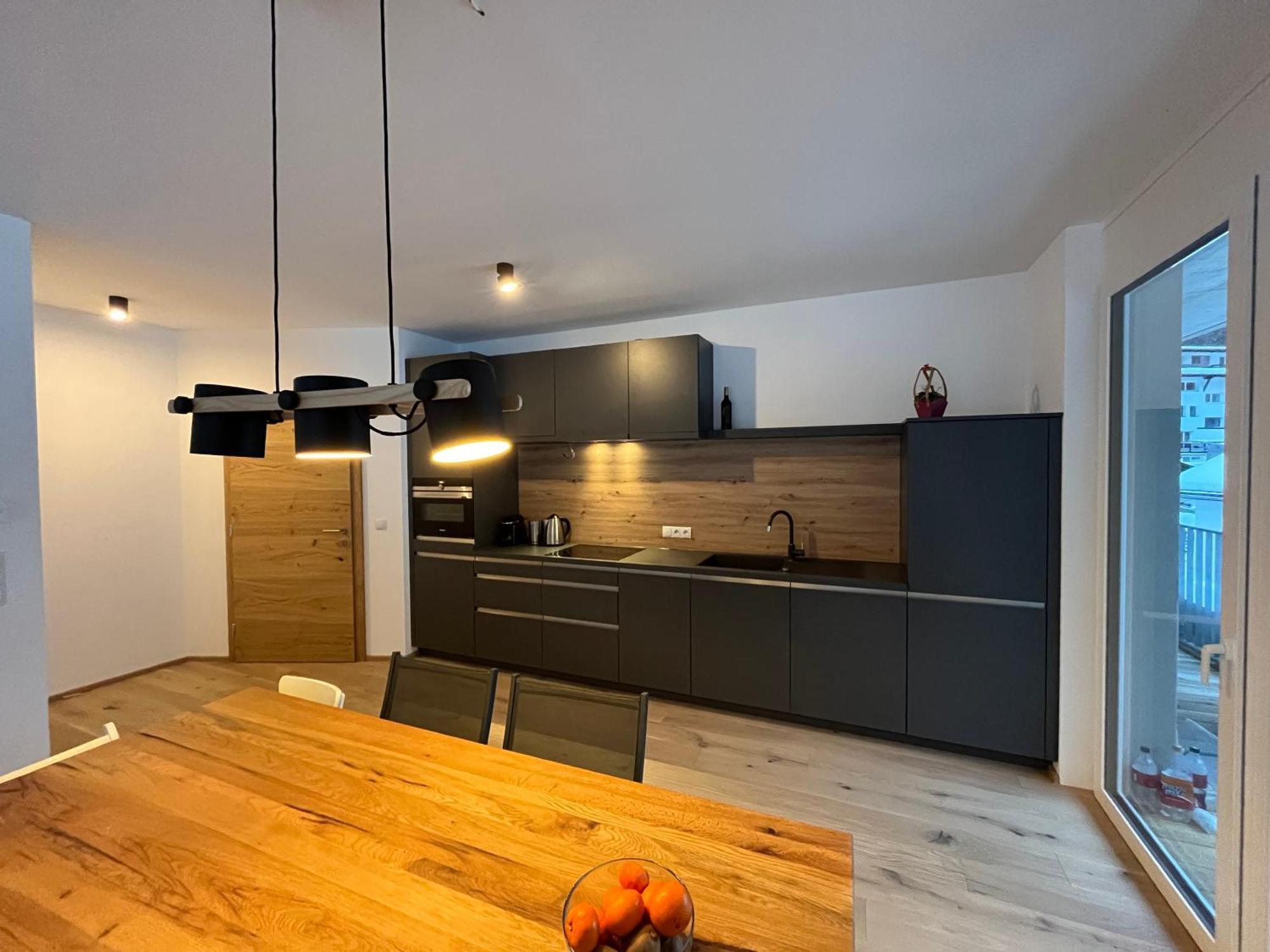 Das Taja Paznaun Penthouse Apartments See Exterior photo
